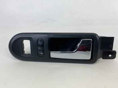 99-05 VW JETTA FRONT RIGHT PASSENGER INNER DOOR HANDLE LOCK SWITCH 1J1-837-114
