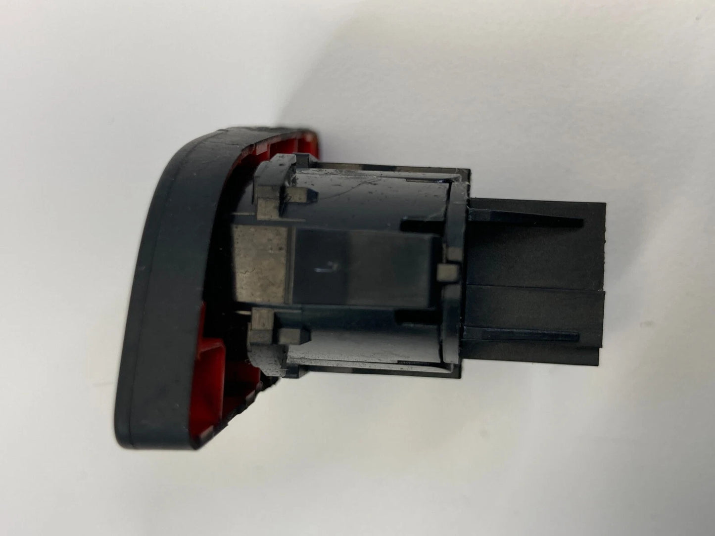 14 15 CHEVROLET MALIBU HAZARD EMERGENCY WARNING LIGHT SWITCH CONTROL 23191937