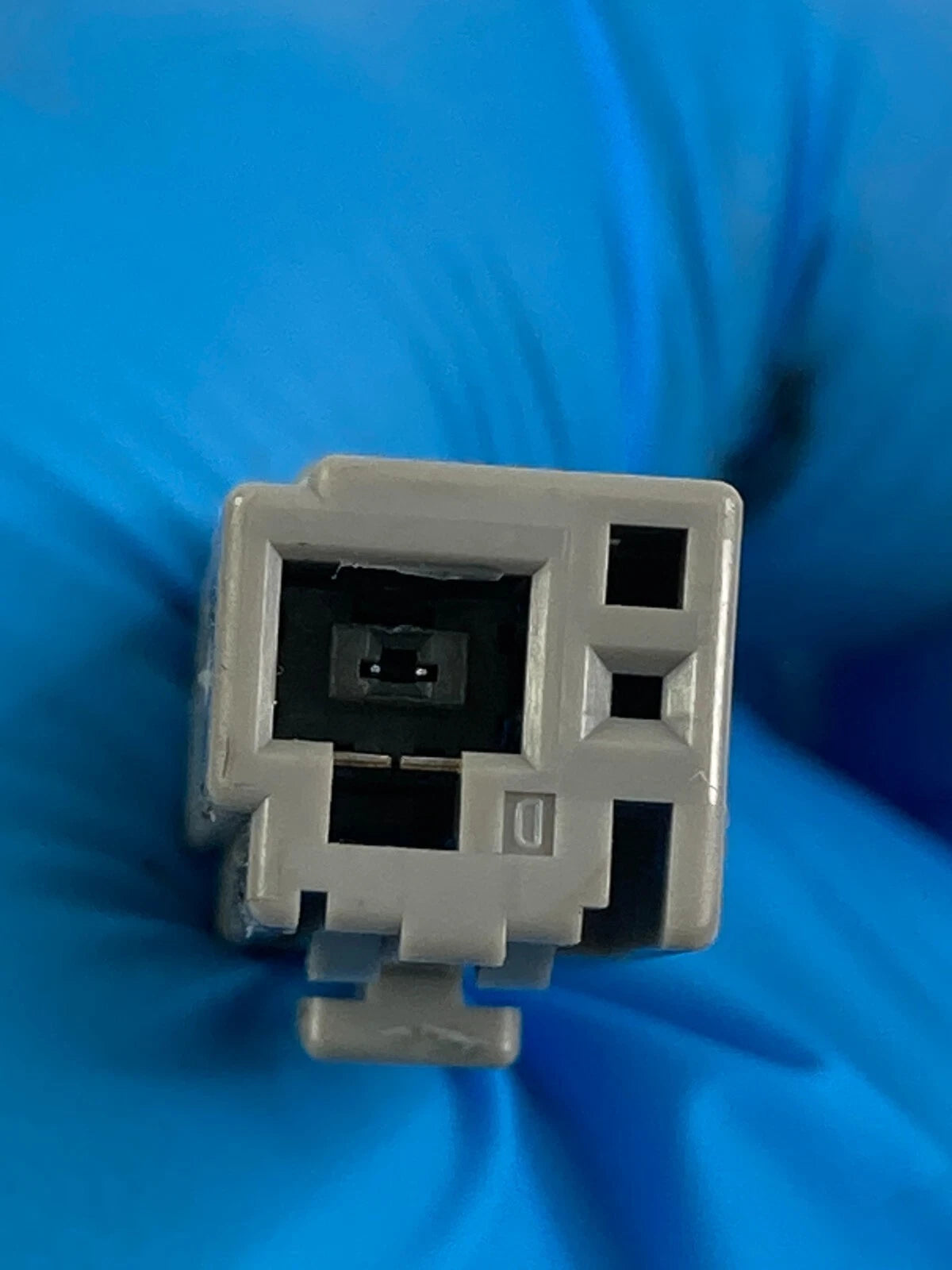 2009-2014 NISSAN CUBE WAGON ROOF MOUNTED RADIO ANTENNA MAST BASE ASSEMBLY OEM