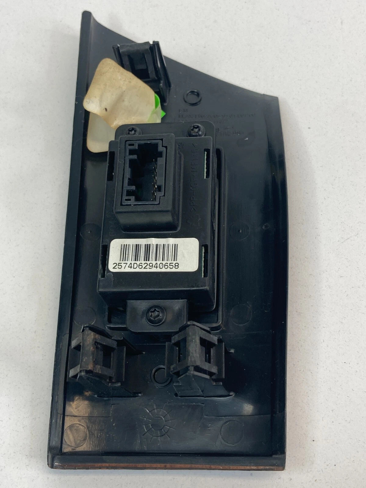 2006-2011 CADILLAC DTS FRONT DRIVER INFORMATION TRACTION CONTROL SWITCH W/ PANEL