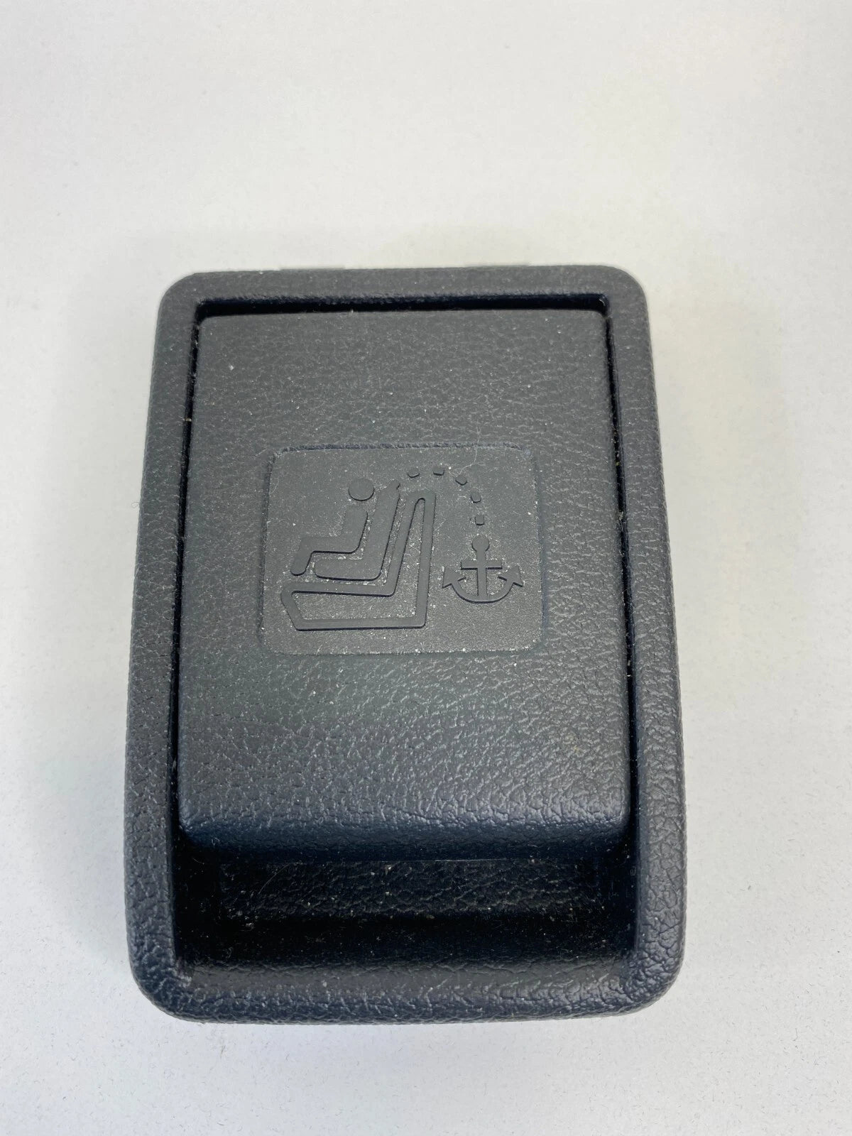 2014-2016 HYUNDAI ELANTRA REAR CHILD RESTRAINT ANCHOR PLATE CAP LID 85612-3X510