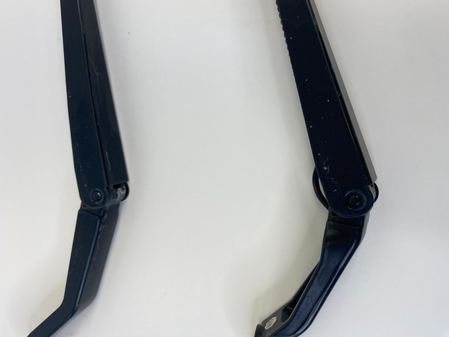 2001-2005 Honda Civic Front Left & Right Windshield Wiper Arm Pair Set OEM