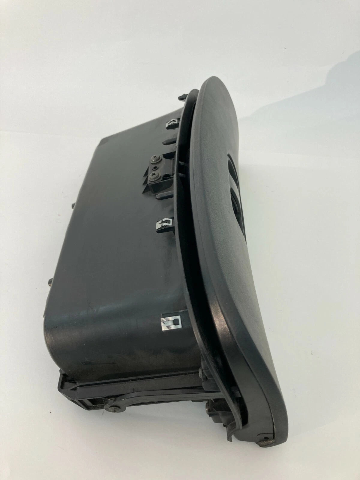 07 08 HYUNDAI ENTOURAGE UPPER GLOVE BOX STORAGE COMPARTMENT BOX 4D847-35110 OEM