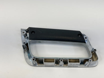 12-15 Chevrolet Captiva Sport Rear Right Side Inner Door Pull Handle Trim Bezel