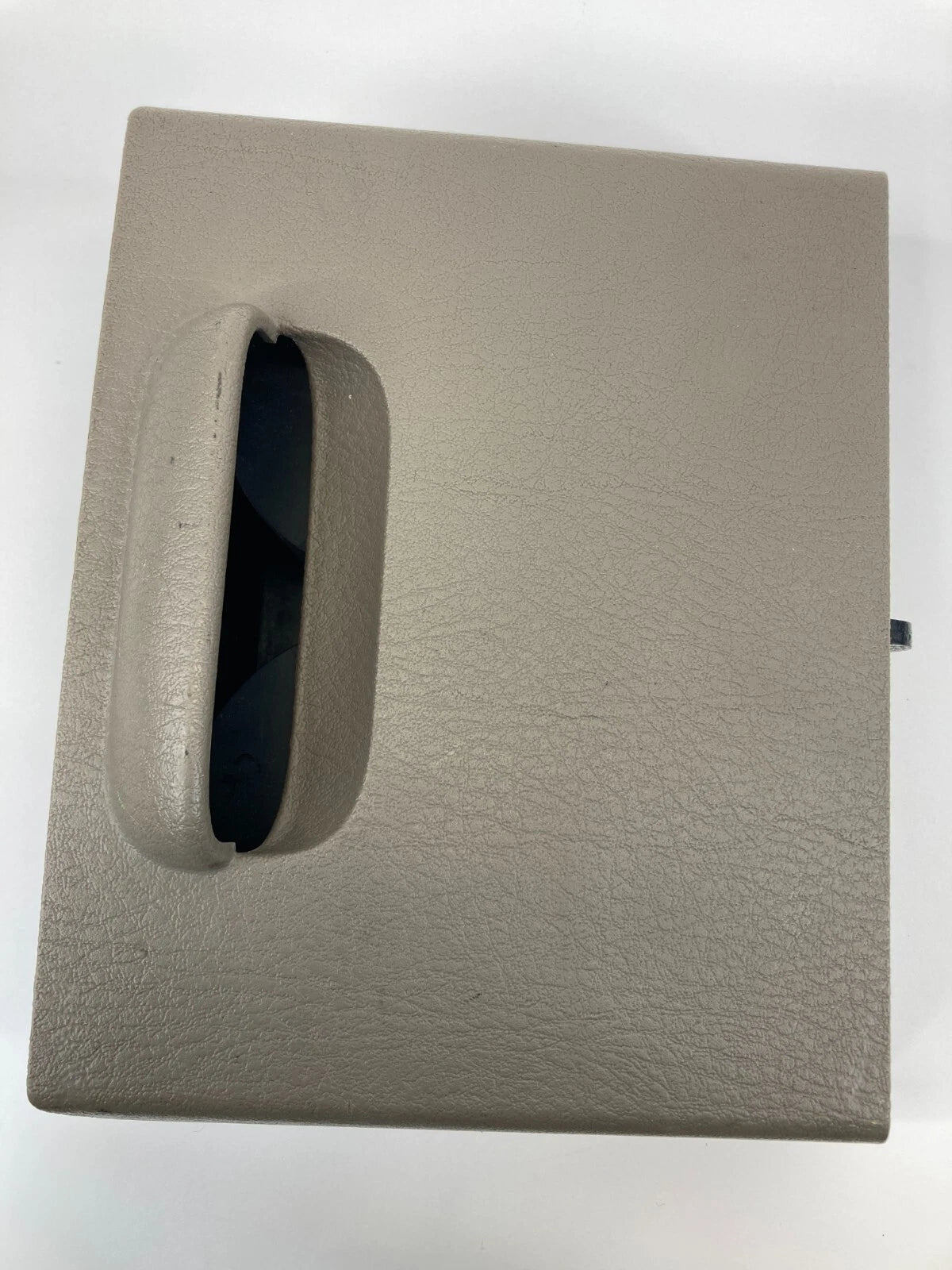 2002-2005 FORD EXPLORER CENTER CONSOLE REAR RECTRACTABLE CUP HOLDER CUPHOLDER