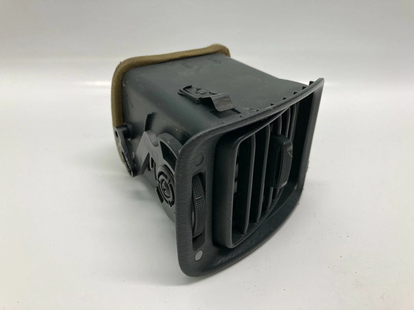 99-03 ACURA TL FRONT DASH RIGHT PASSENGER AC HEATER AIR VENT GRILL N018E-00324