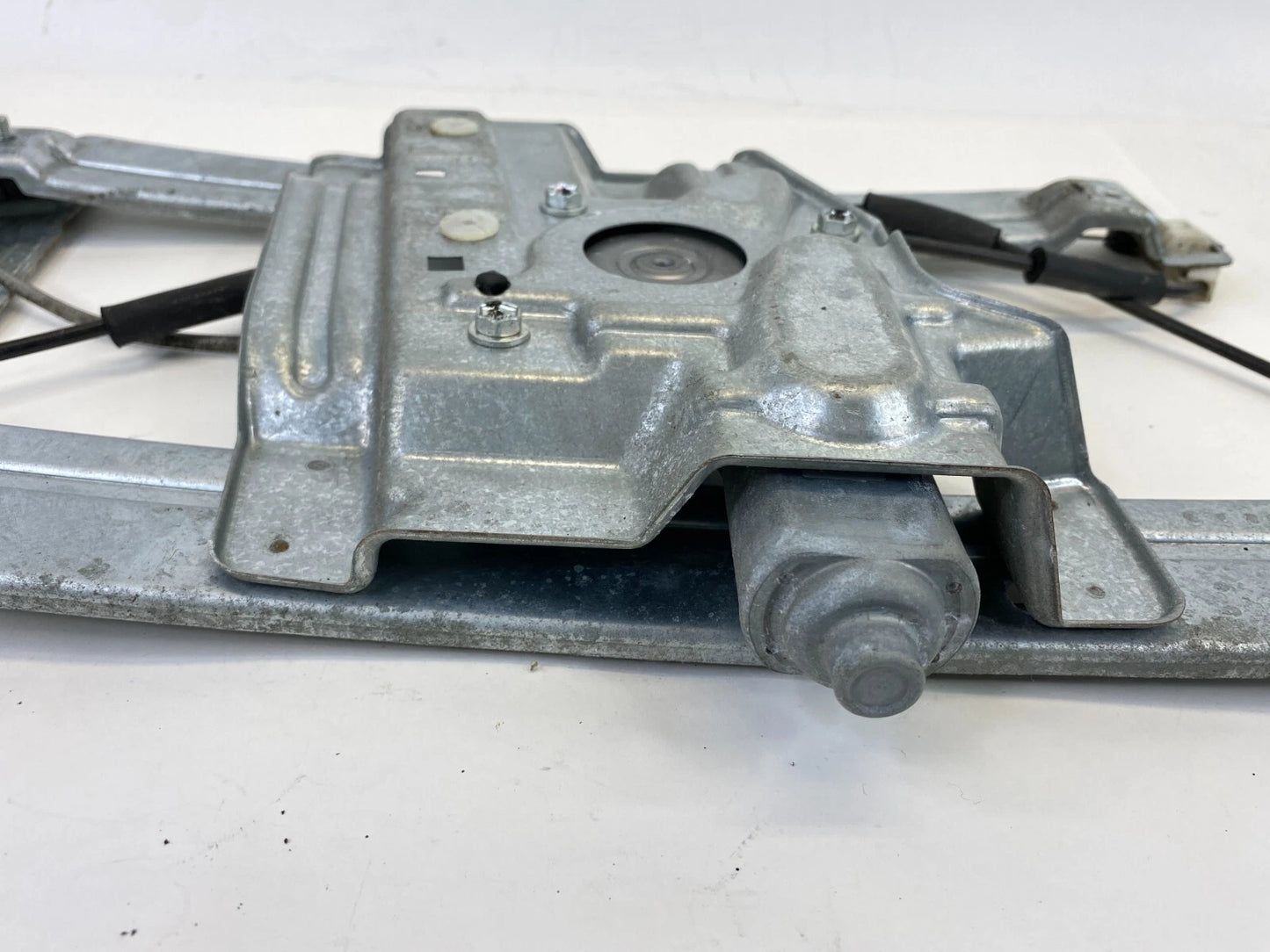 04-12 MITSUBISHI GALANT FR RIGHT POWER DOOR WINDOW MOTOR W/ REGULATOR ASSY OEM