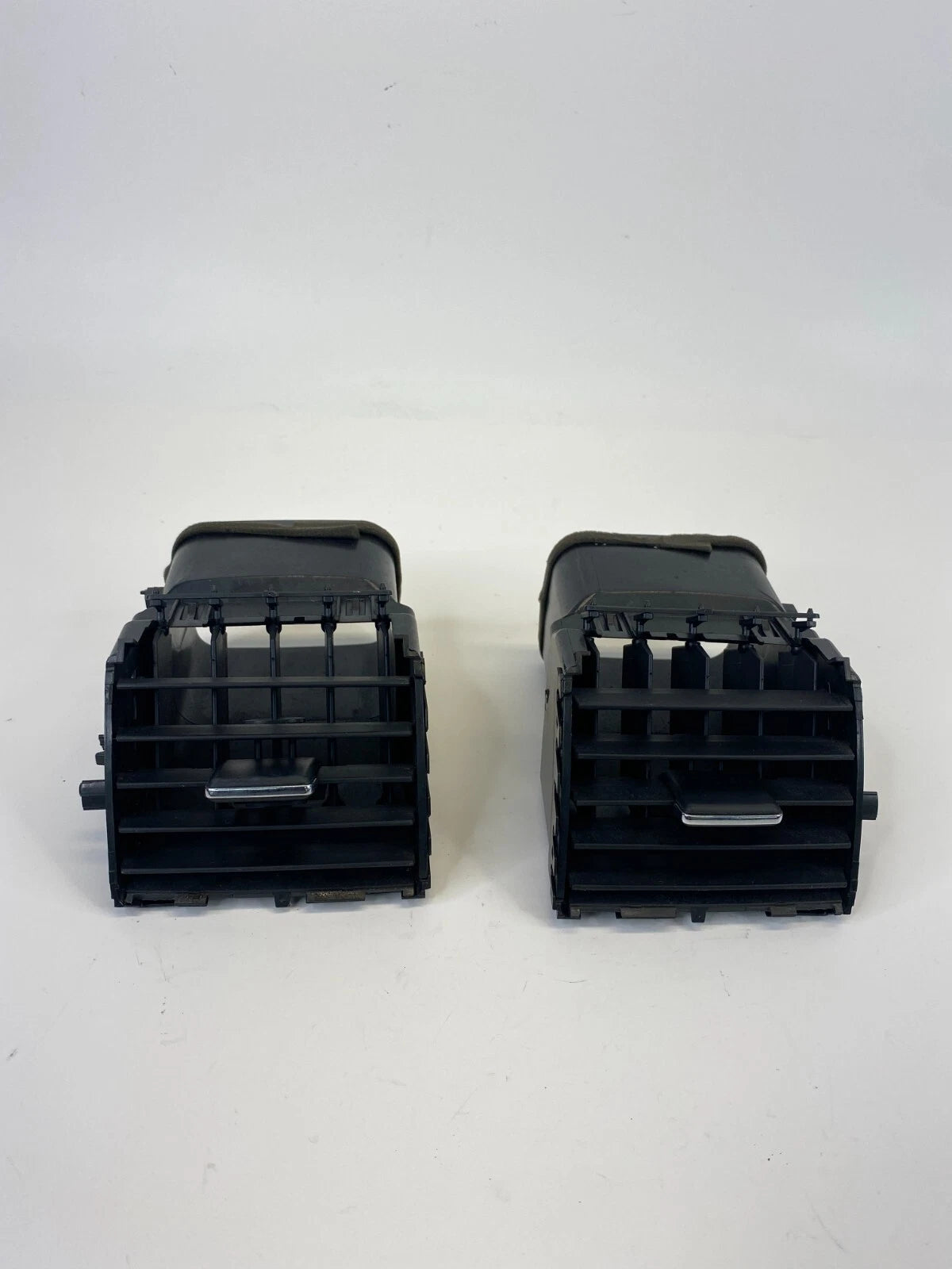 09-11 TOYOTA COROLLA CENTER DASH A/C AIR VENT GRILL GRILLE SET PAIR 55688-02040
