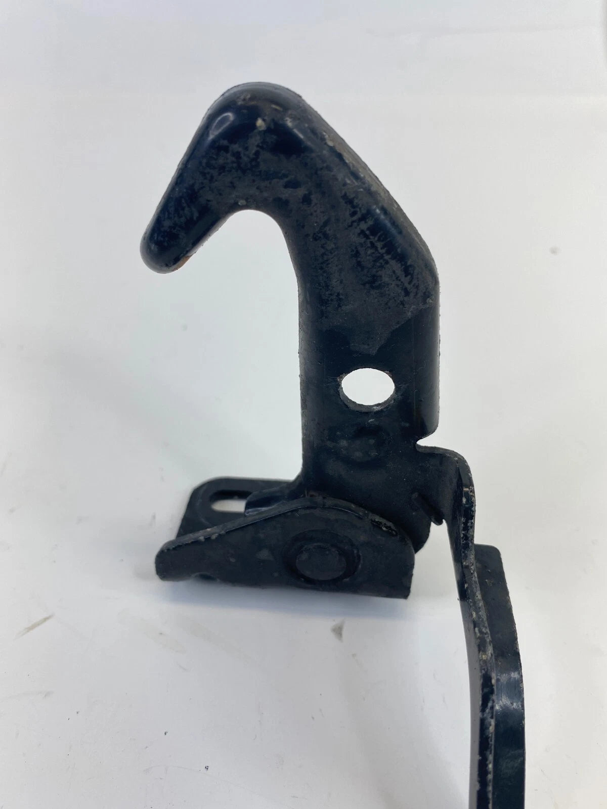 2007-2009 SUZUKI XL-7 HOOD BONNET SAFETY CATCH LOCK LATCH ASSY OEM