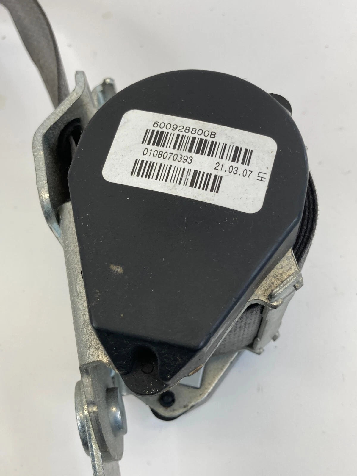 2006-2008 PONTIAC GRAND PRIX LEFT FRONT DRIVER SEAT BELT RETRACTOR FR LH OEM