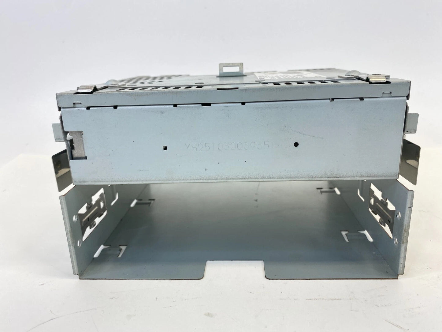 2003-2006 SAAB 9-3 AM FM RADIO STEREO CD PLAYER RECEIVER HEAD UNIT 12802510 OEM