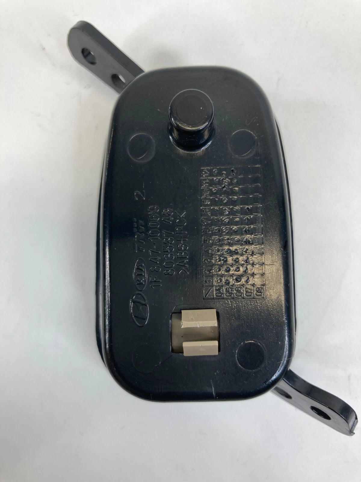 05 06 07 08 09 10 KIA SPORTAGE INTERIOR HOOK COVER ASSEMBLY 1F847-10060 OEM