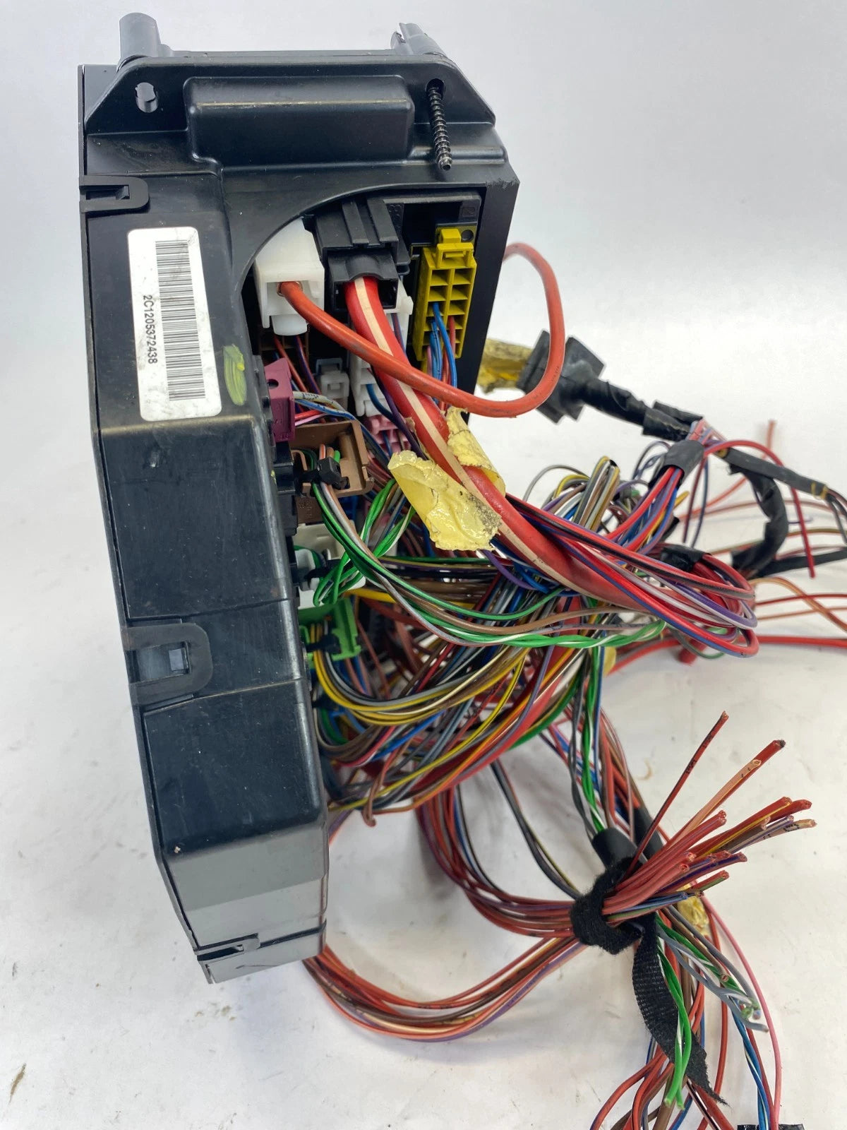 2010-2012 MERCEDES-BENZ GLK350 FRONT SAM MODULE FUSE BOX RELAY A212-900-59-12