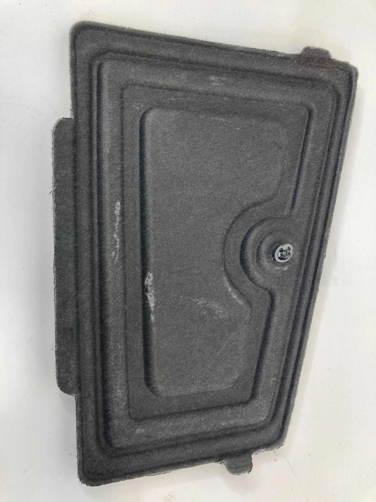 2009 09 HYUNDAI ACCENT RIGHT PASSENGER TAIL LIGHT TAIL LAMP INTERIOR COVER OEM