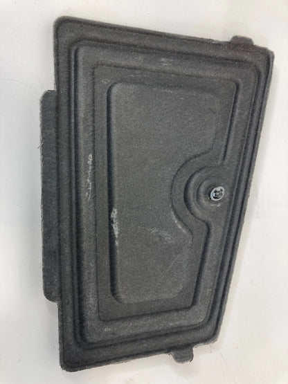 2009 09 HYUNDAI ACCENT RIGHT PASSENGER TAIL LIGHT TAIL LAMP INTERIOR COVER OEM