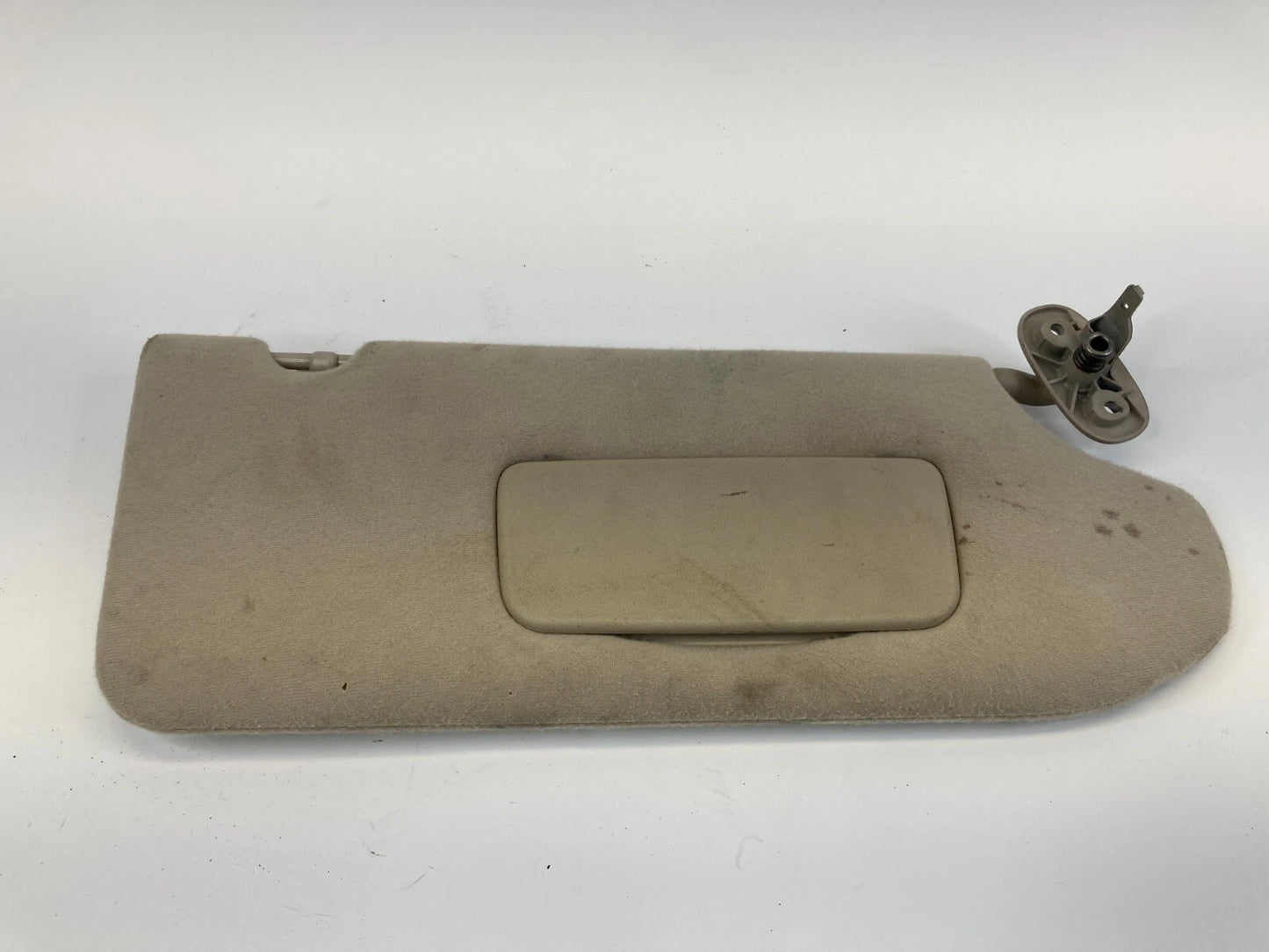 2009 2010 MITSUBISHI GALANT W/O SUNROOF RIGHT PASSENGER SUNVISOR SUN VISOR BEIGE