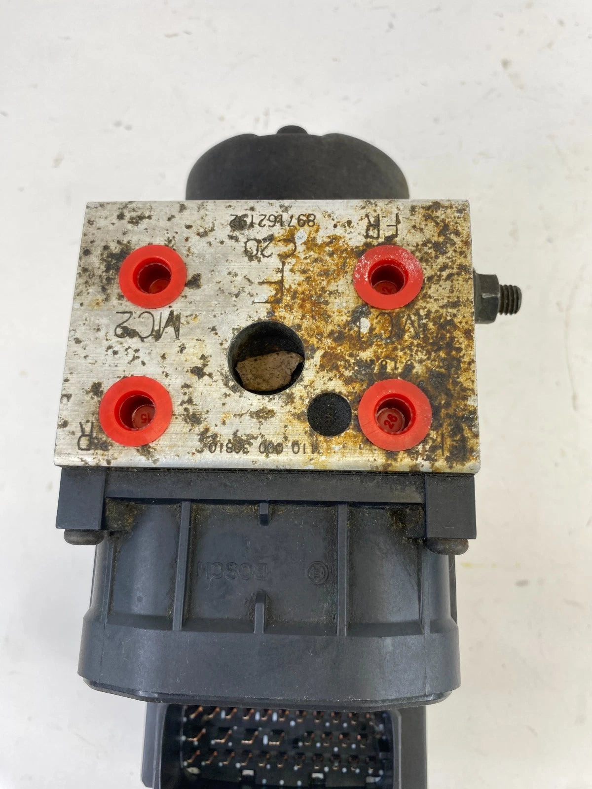 1998-2002 ISUZU TROOPER 3.5L 4WD ANTI-LOCK BRAKE PUMP ABS CONTROL MODULE OEM