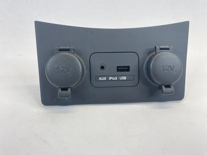 2010-2013 KIA FORTE CONSOLE POWER AUX USB IPOD MEDIA PORT ASSY 84620-1M090 OEM