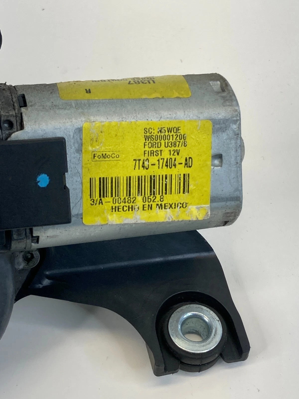 2007-2010 FORD EDGE REAR WINDSHIELD WIPER MOTOR 7T40-17404-AD OEM