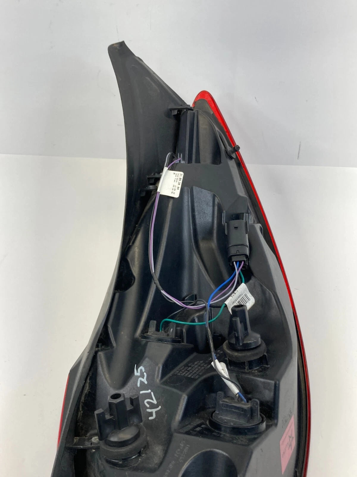 14-17 BUICK REGAL TAIL LIGHT LEFT DRIVER SIDE QUARTER MOUNTED LAMP 23160551 OEM