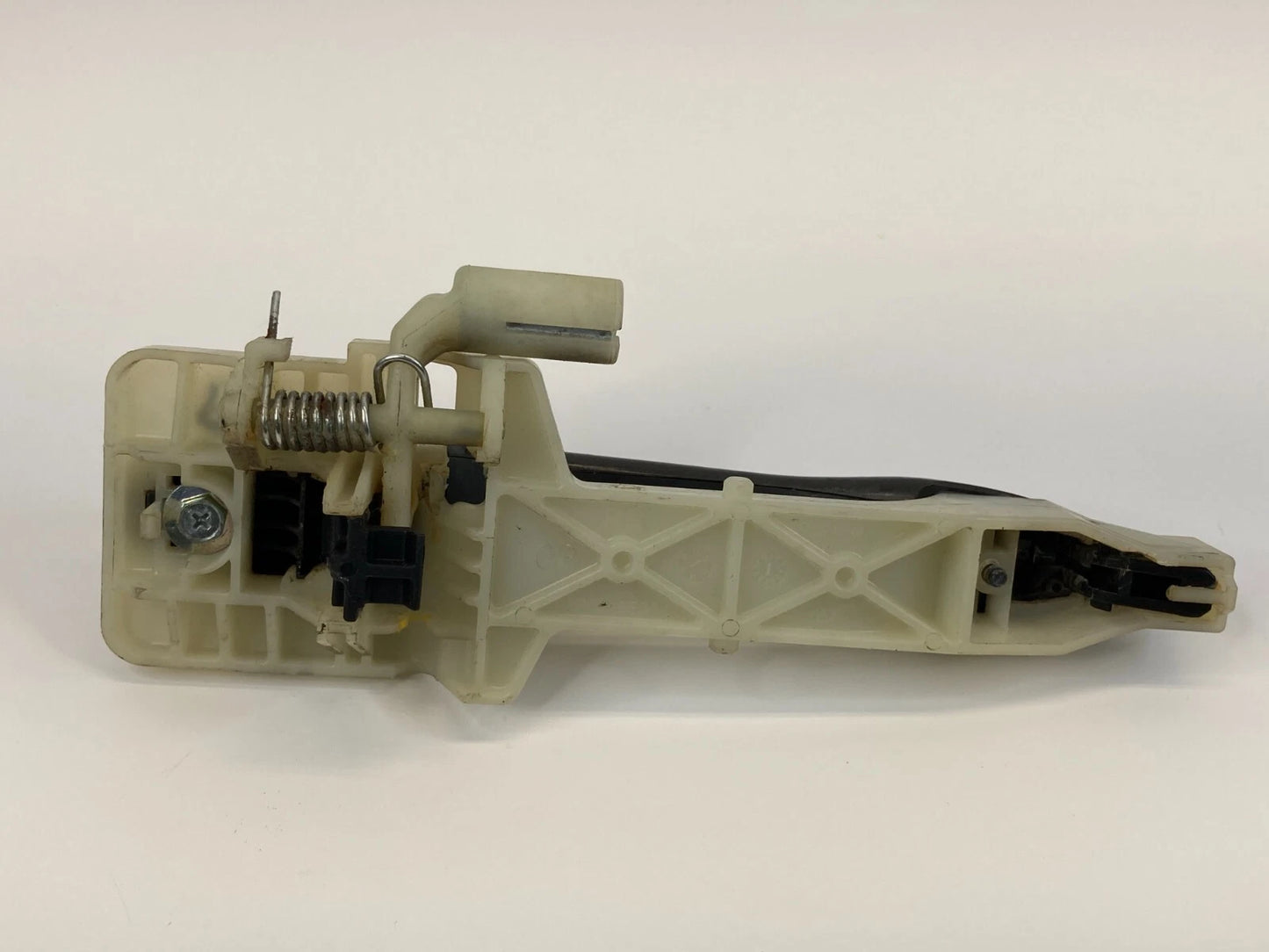 2012 2013 KIA OPTIMA REAR PASSENGER SIDE EXTERIOR DOOR HANDLE CHROME STRIP OEM