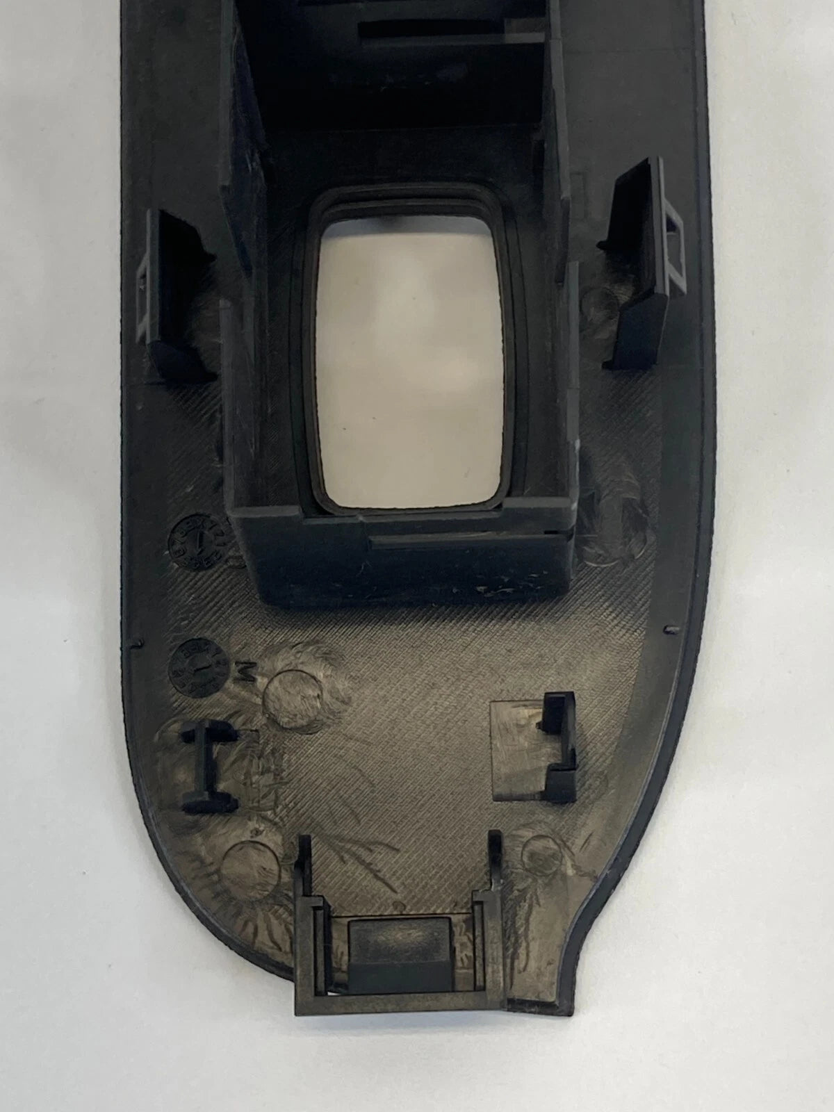 2005 2006 SCION TC FRONT RIGHT WINDOW SWITCH BEZEL TRIM PANEL 74231-21080 OEM