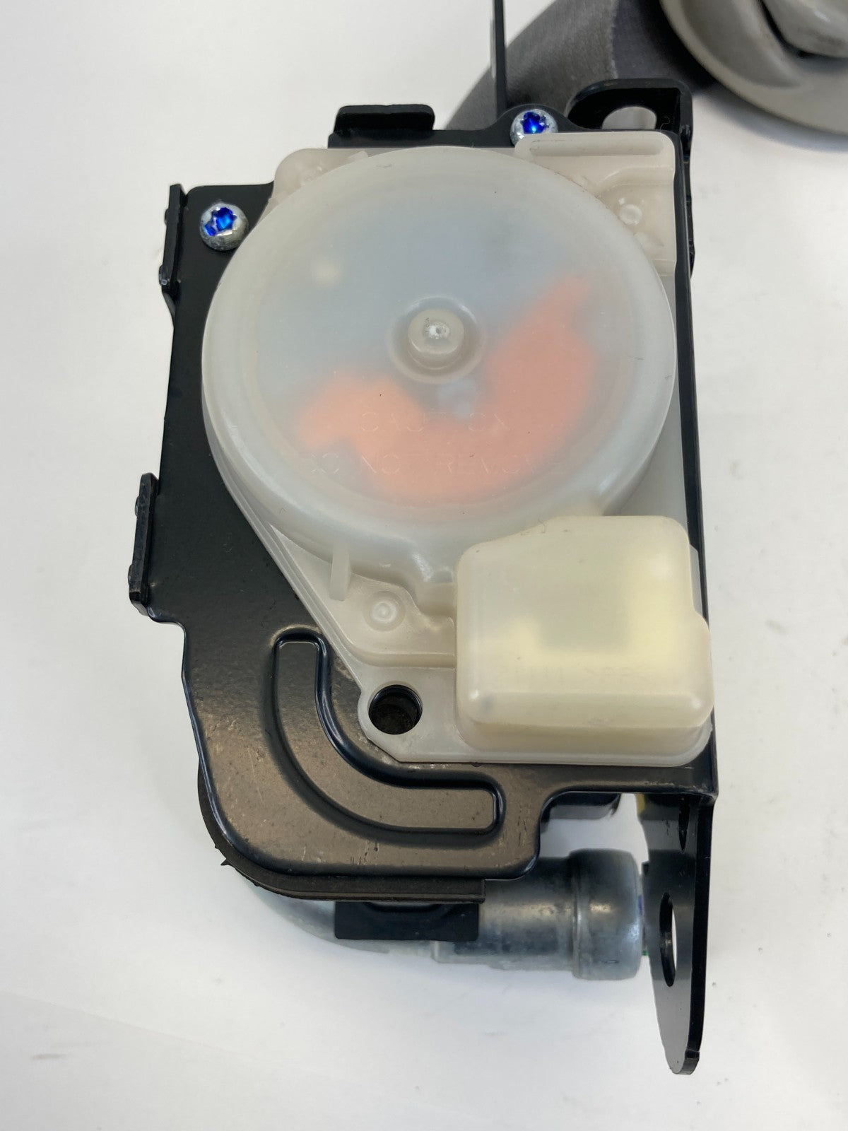 2011 2012 Toyota Avalon Front Left Driver Side Seat Belt Retractor OEM