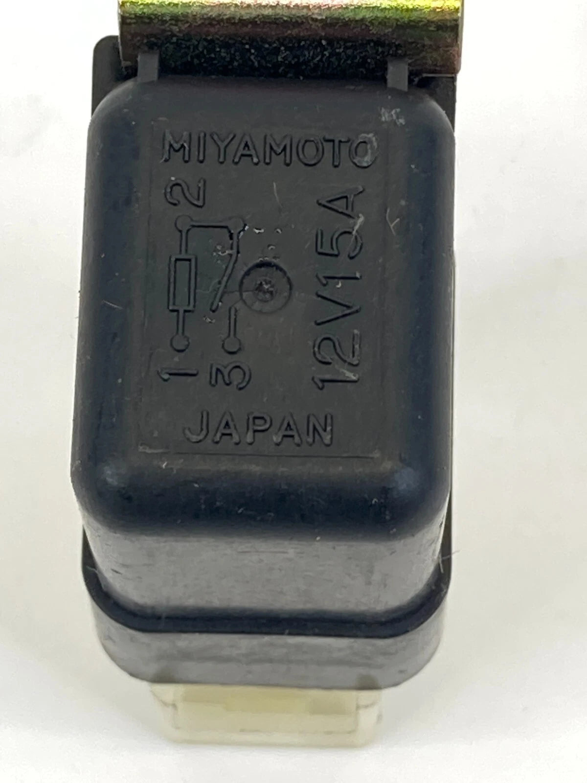 1993-2024 NISSAN ALTIMA 2003-2024 MURANO HORN RELAY 3 PIN 25630-79960 OEM