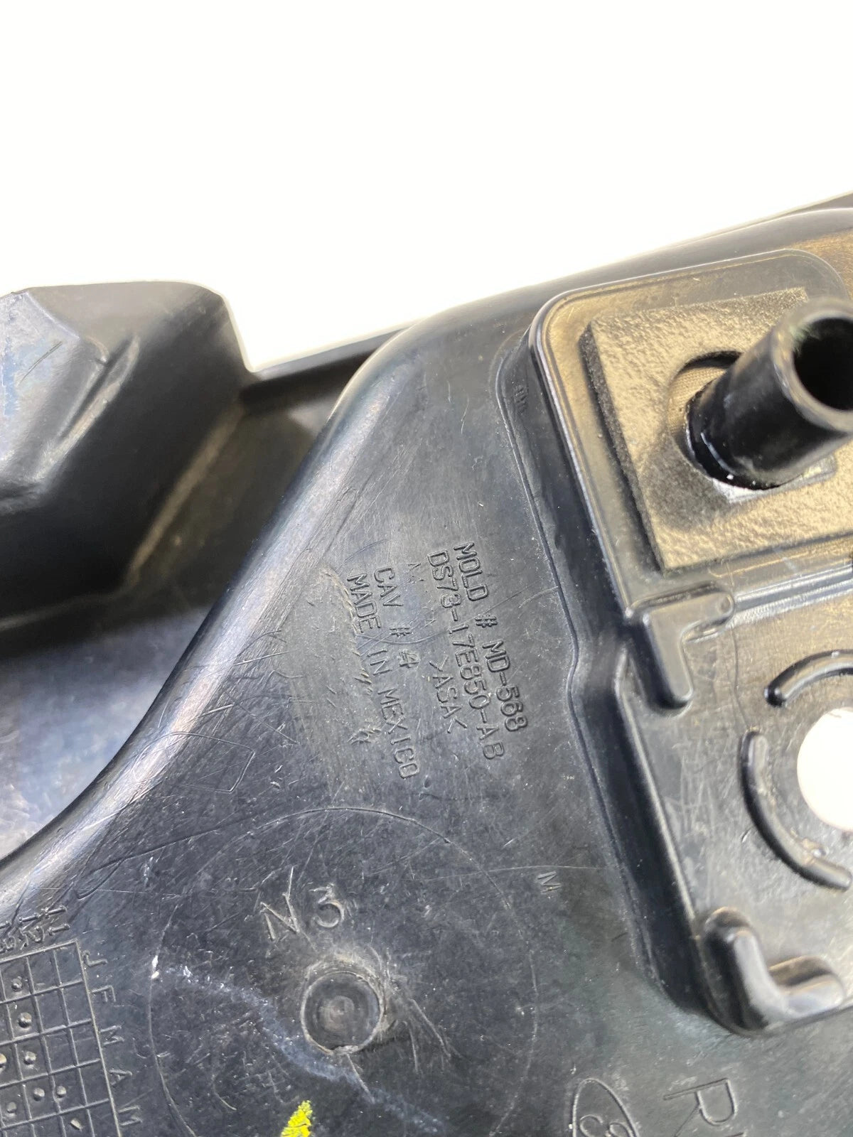 2013-2019 FORD FUSION REAR RIGHT PASSENGER BUMPER SUPPORT BRACKET DS73-17E850-AB