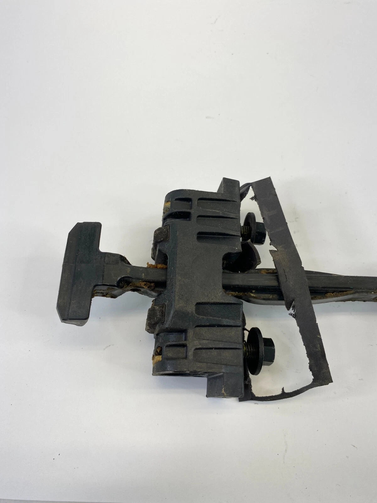 2010-2017 CHEVROLET EQUINOX FRONT RIGHT SIDE DOOR CHECK STRAP STOP DETENT OEM