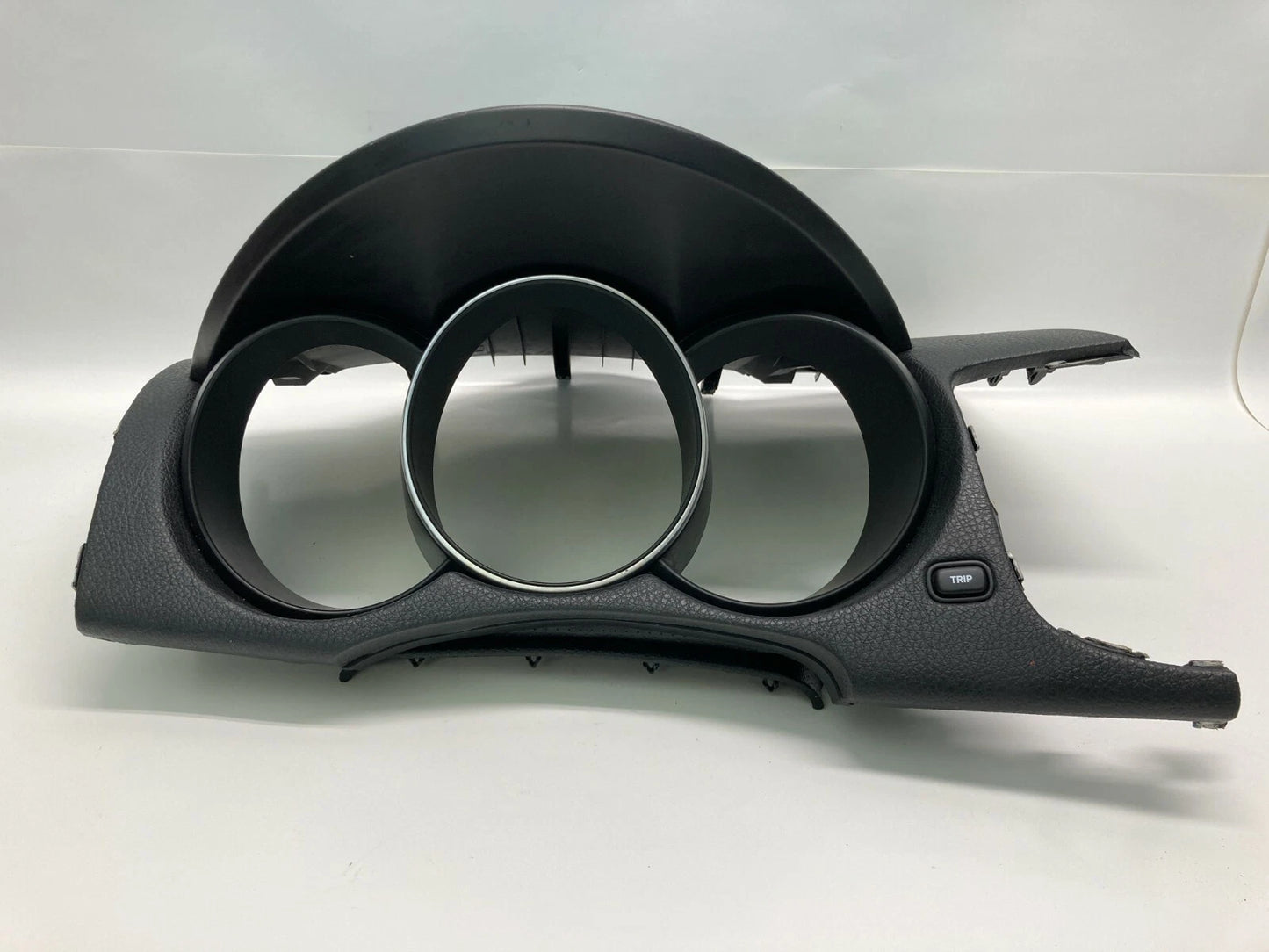 10-13 KIA FORTE SPEEDOMETER INSTRUMENT CLUSTER DASH BEZEL TRIM PANEL 84831-1M300