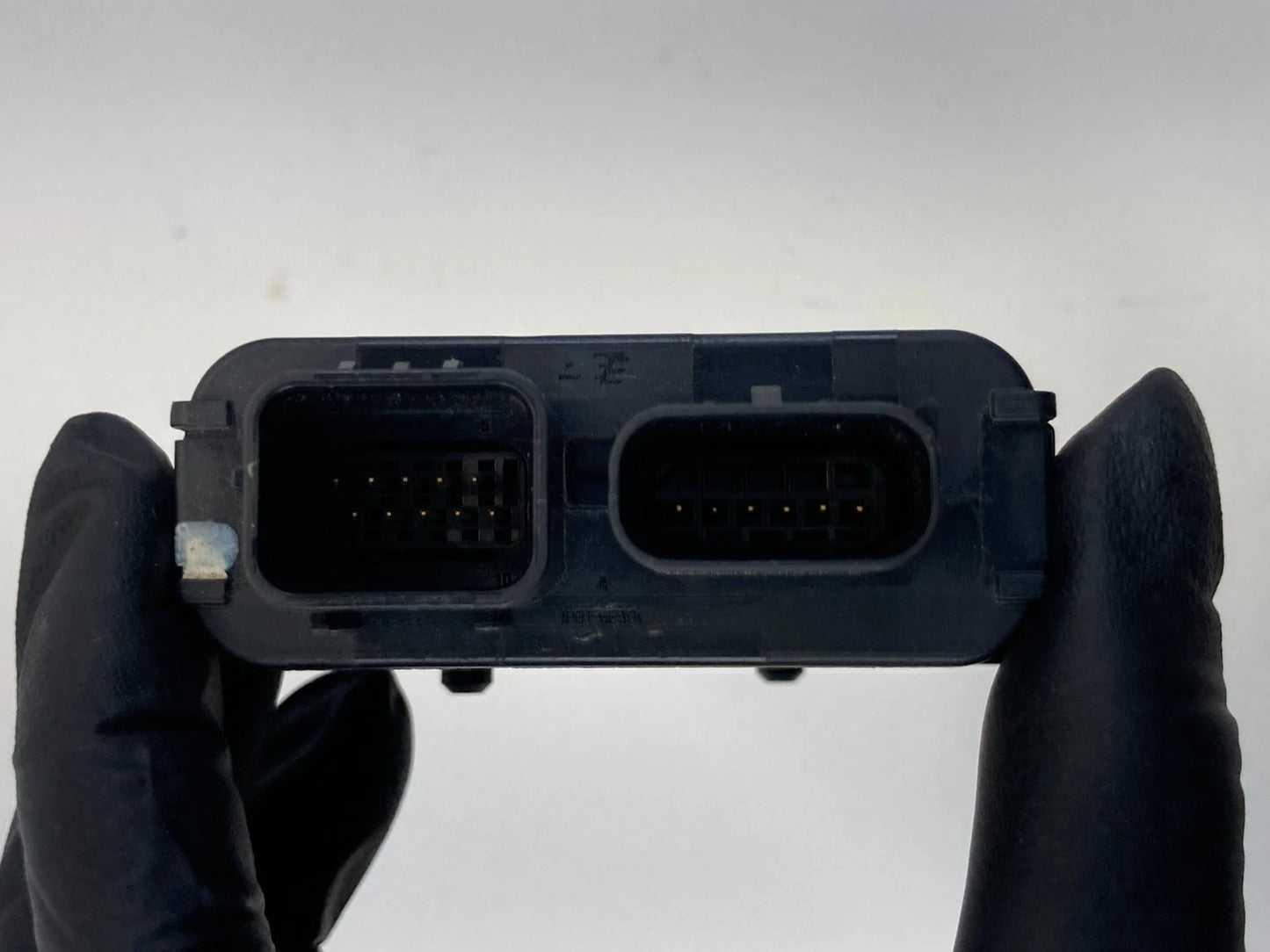 2014-2018 Kia Forte Front Seat Occupant Occupancy Module Sensor 88950-A7500