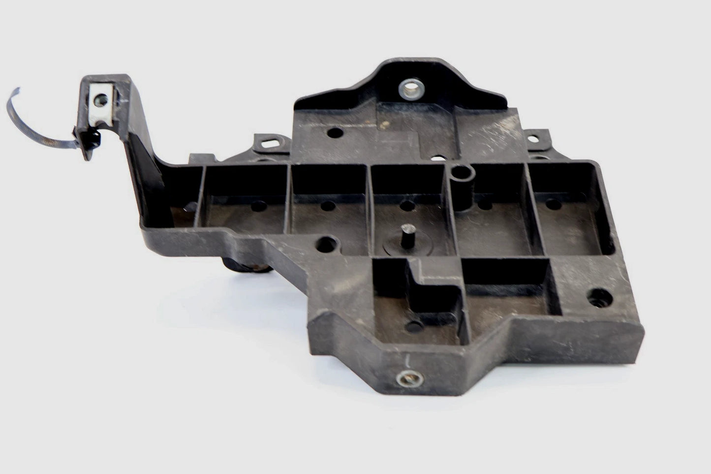 2016-2022 HONDA PILOT 3.5L V6 BATTERY TRAY HOLDER MOUNT BRACKET 74190-TZ5-A11