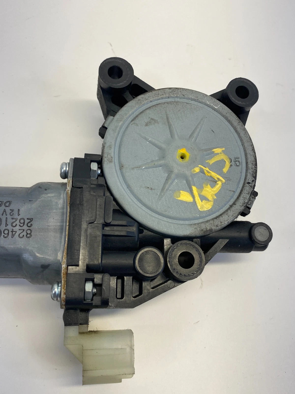 2010-2013 KIA FORTE FRONT RIGHT PASSENGER SIDE POWER WINDOW MOTOR 82460-1M000