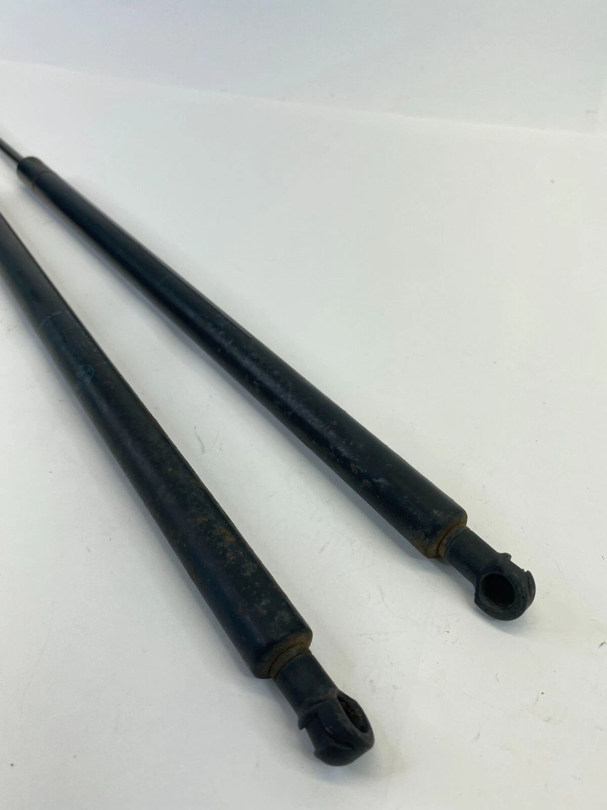 2004-2010 BMW X3 REAR TRUNK HATCH LIFT SUPPORT CYLINDER SHOCK STRUT SET OEM