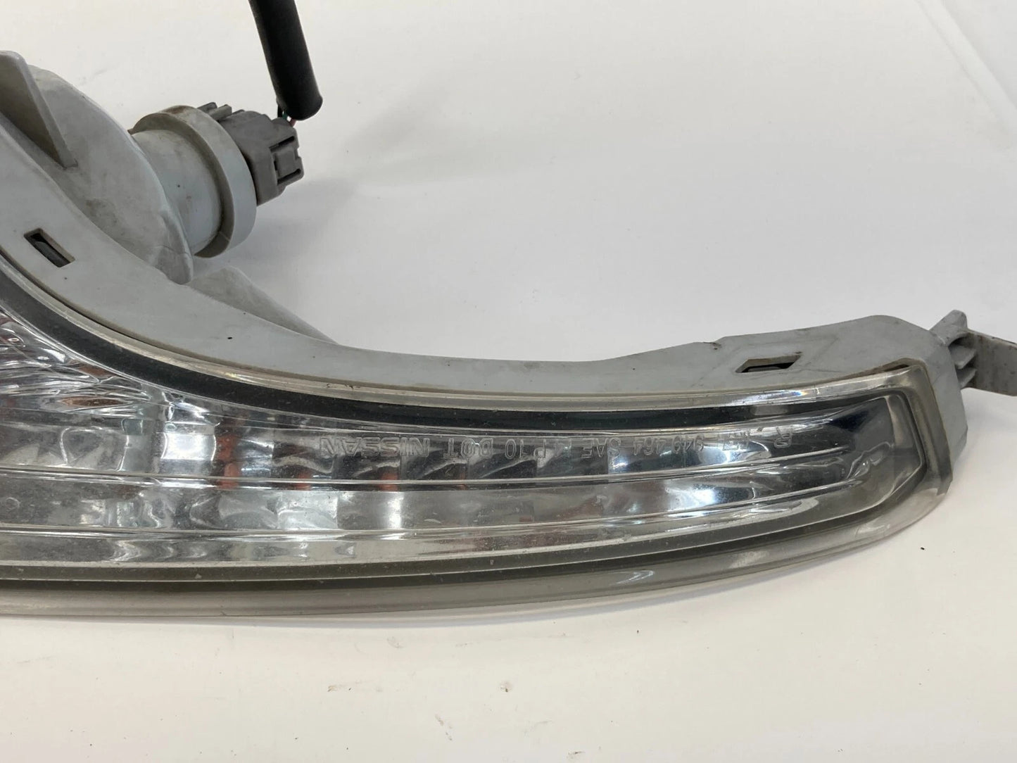 2013-2015 NISSAN ALTIMA BUMPER MOUNTED TURN SIGNAL LIGHT PARK LAMP RIGHT SIDE