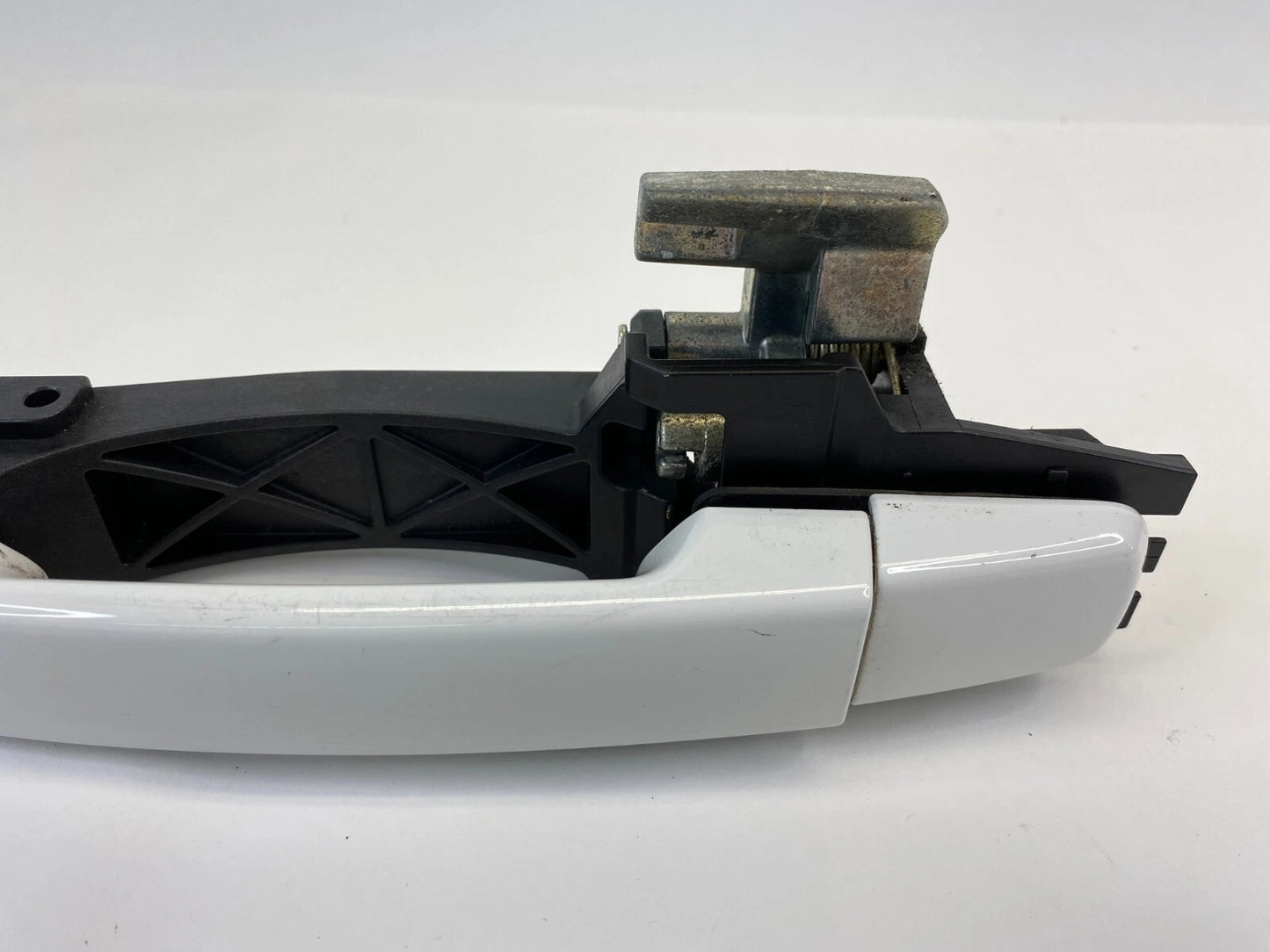2007-2009 NISSAN SENTRA REAR LEFT SIDE OUTSIDE EXTERIOR DOOR HANDLE ASSEMBLY OEM