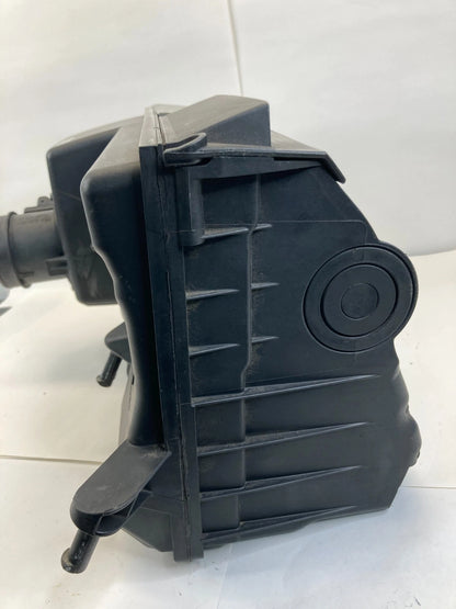 2012-2016 Volvo S60 T5 2.5L Sedan Air Intake Box Filter Cleaner 30677718 OEM