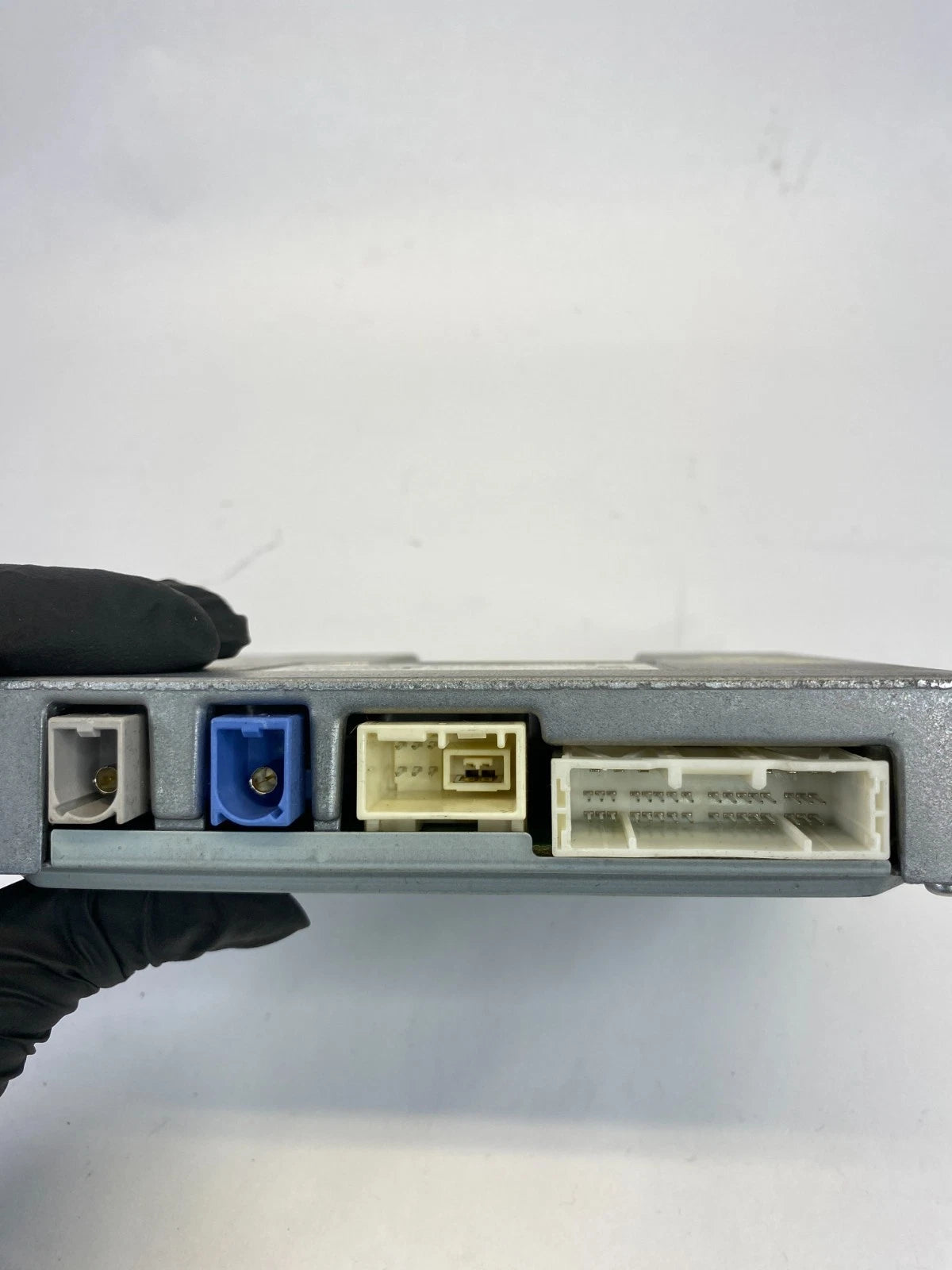 2006-2013 LEXUS IS250 TRANSCEIVER TELEMATICS CONTROL MODULE 86740-53070 OEM