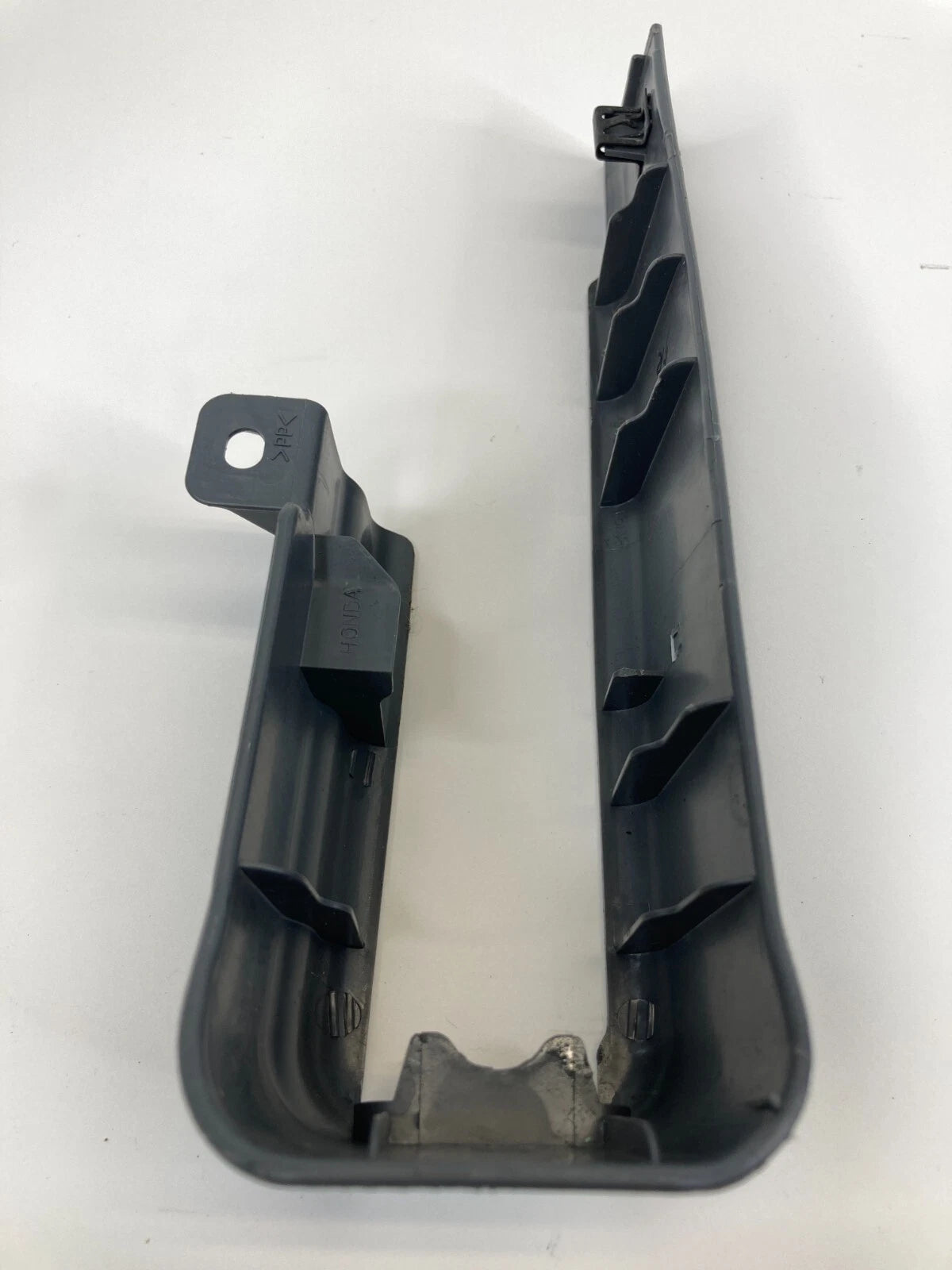 03-07 HONDA ACCORD FRONT RIGHT PASSENGER SEAT TRACK RAIL CAP OUTER 81191SDAL010