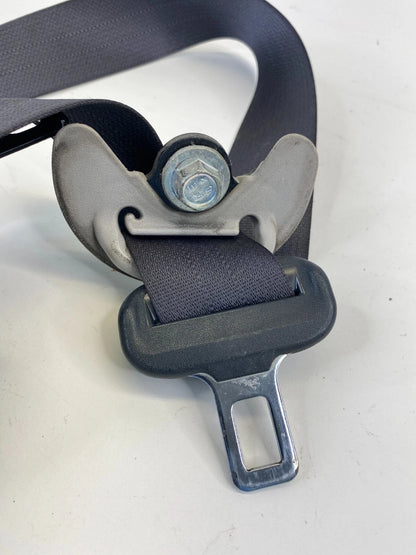 2010 10 KIA SOUL FRONT RIGHT PASSENGER SIDE SEAT BELT RETRACTOR 88820-2K500 OEM