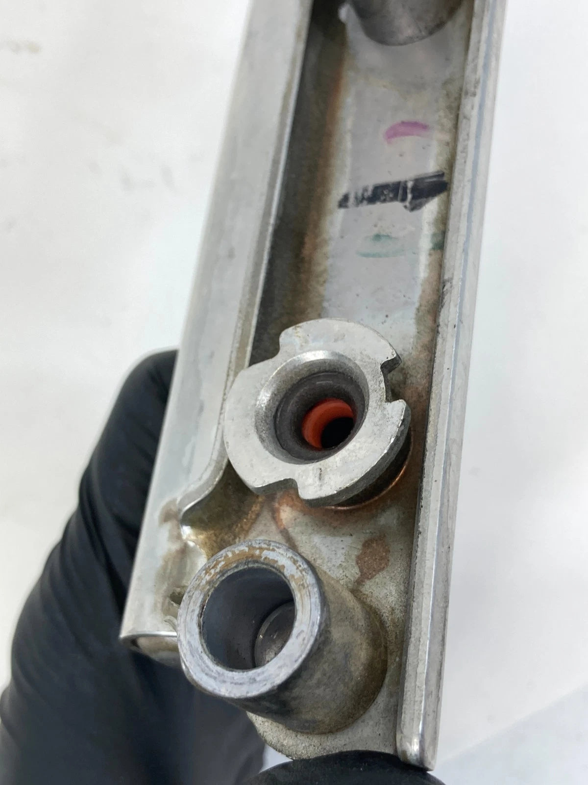 2012-2018 FORD FOCUS 2.0L FUEL INJECTION RAIL ASSEMBLY CM5E-9H487-AK OEM