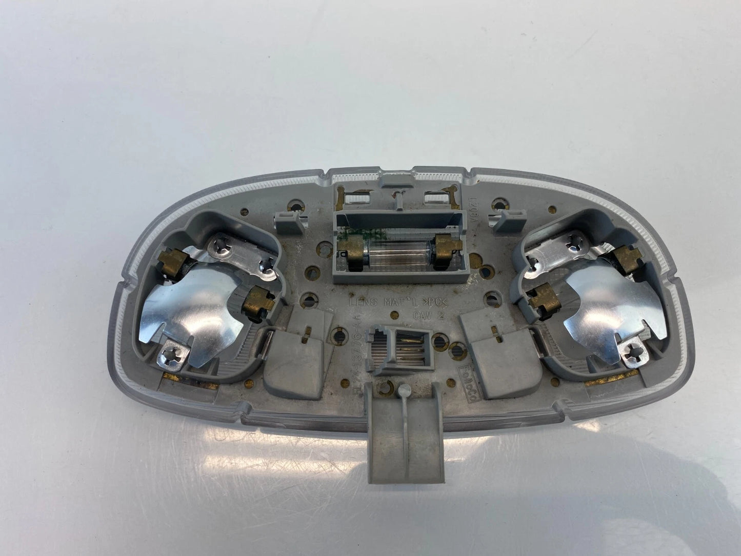 05-07 FORD FIVE HUNDRED OVERHEAD DOME MAP LAMP READING LIGHT 5L24-13776-AA OEM