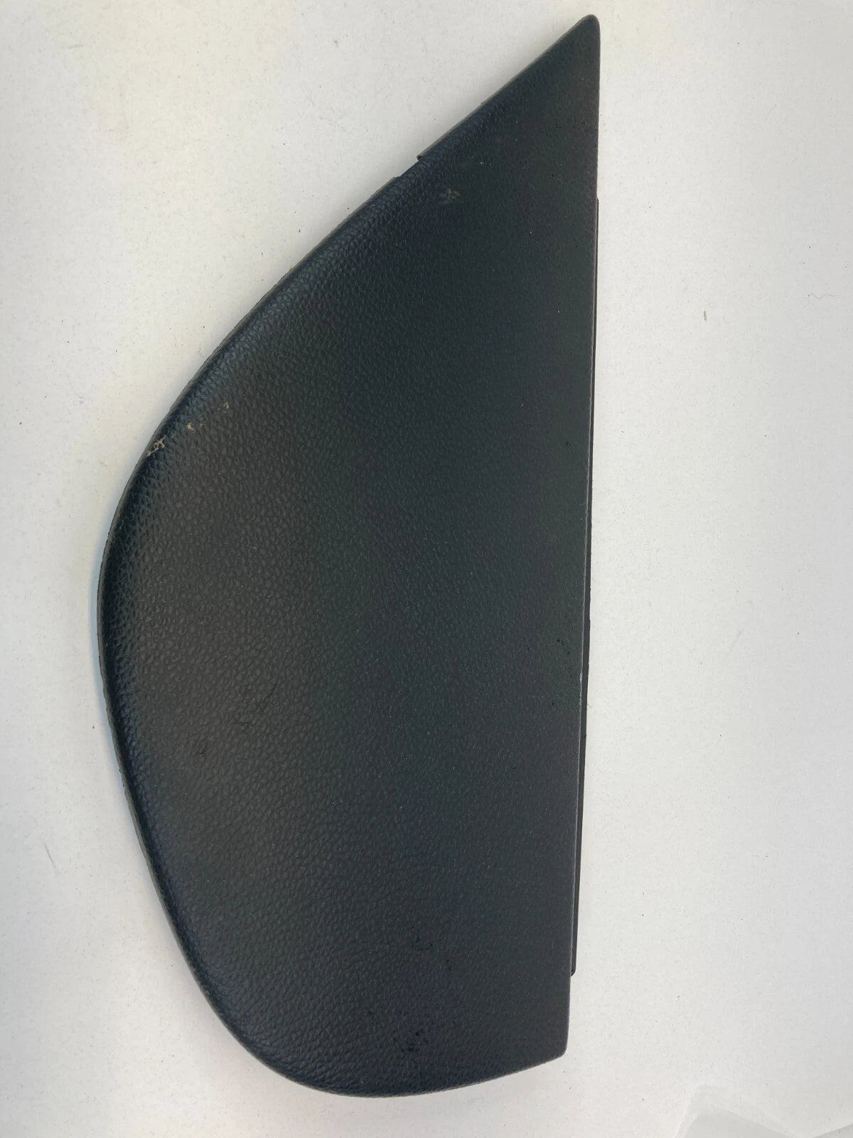 05-10 VOLKSWAGEN JETTA 08 09 RABBIT LEFT SIDE DASH END CAP COVER TRIM PANEL OEM