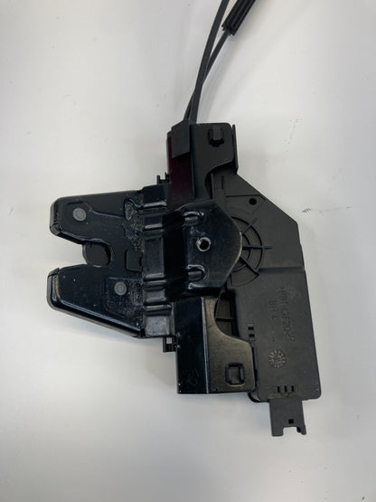 2007 2008 BMW 328xi SEDAN Trunk Lock Latch Release Actuator Assy OEM
