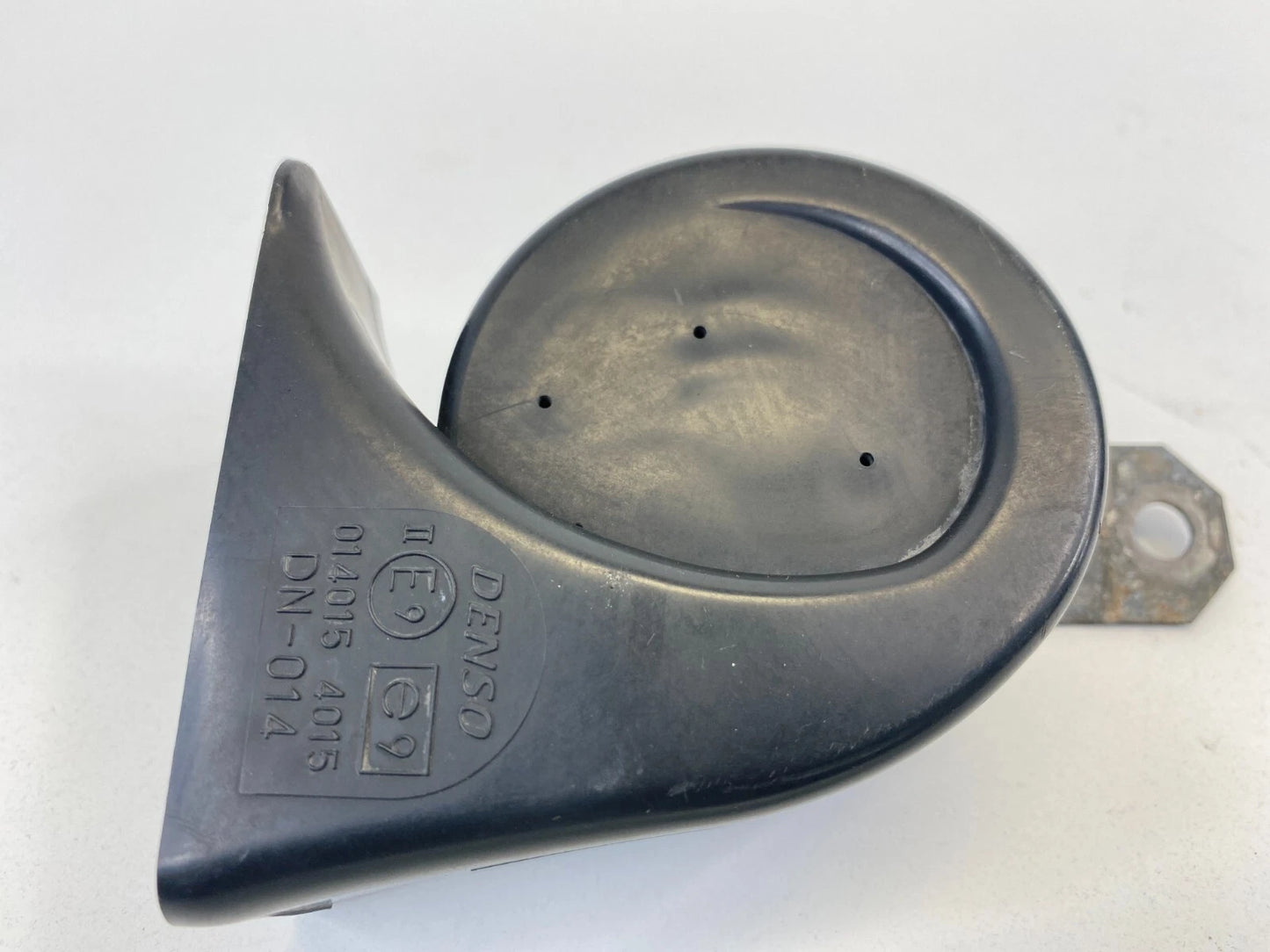 1999-2003 LEXUS RX300 RX 300 LOW TONE HORN ALARM SIREN 86520-48010 OEM