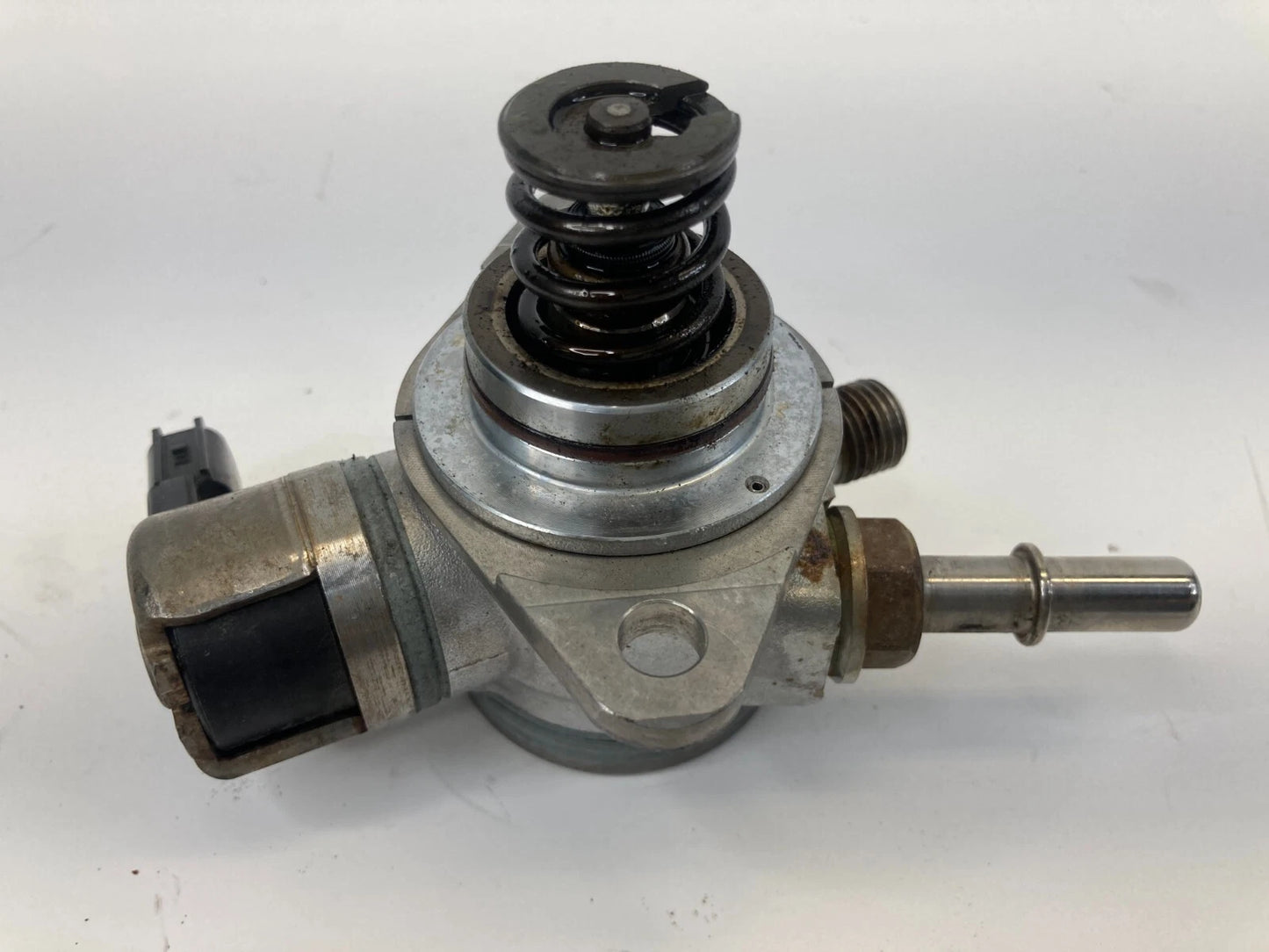 2012-2017 FORD FOCUS 2.0L L4 HIGH PRESSURE FUEL PUMP CM5E-9D376-CB OEM