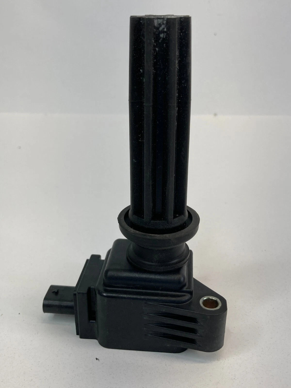 2012-2018 FORD FOCUS 2.0L L4 DOHC 16V IGNITION COIL IGNITOR OEM