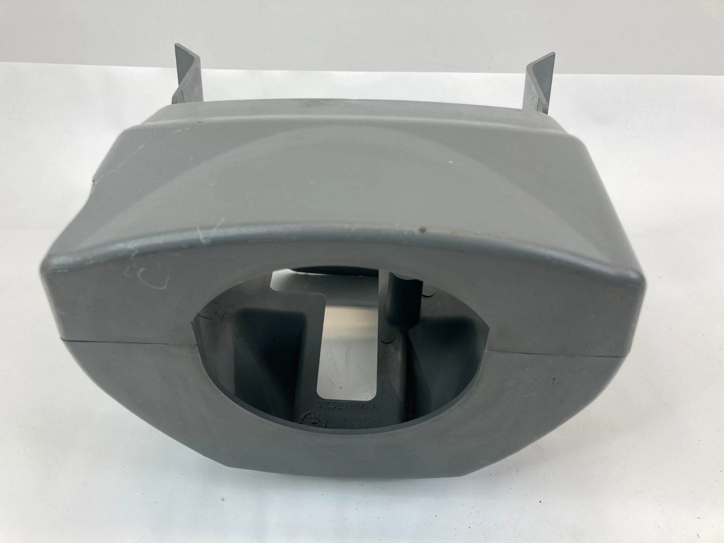 2008-2010 CHRYSLER TOWN & COUNTRY STEERING COLUMN COVER UPPER & LOWER 1GZ32BD5AA
