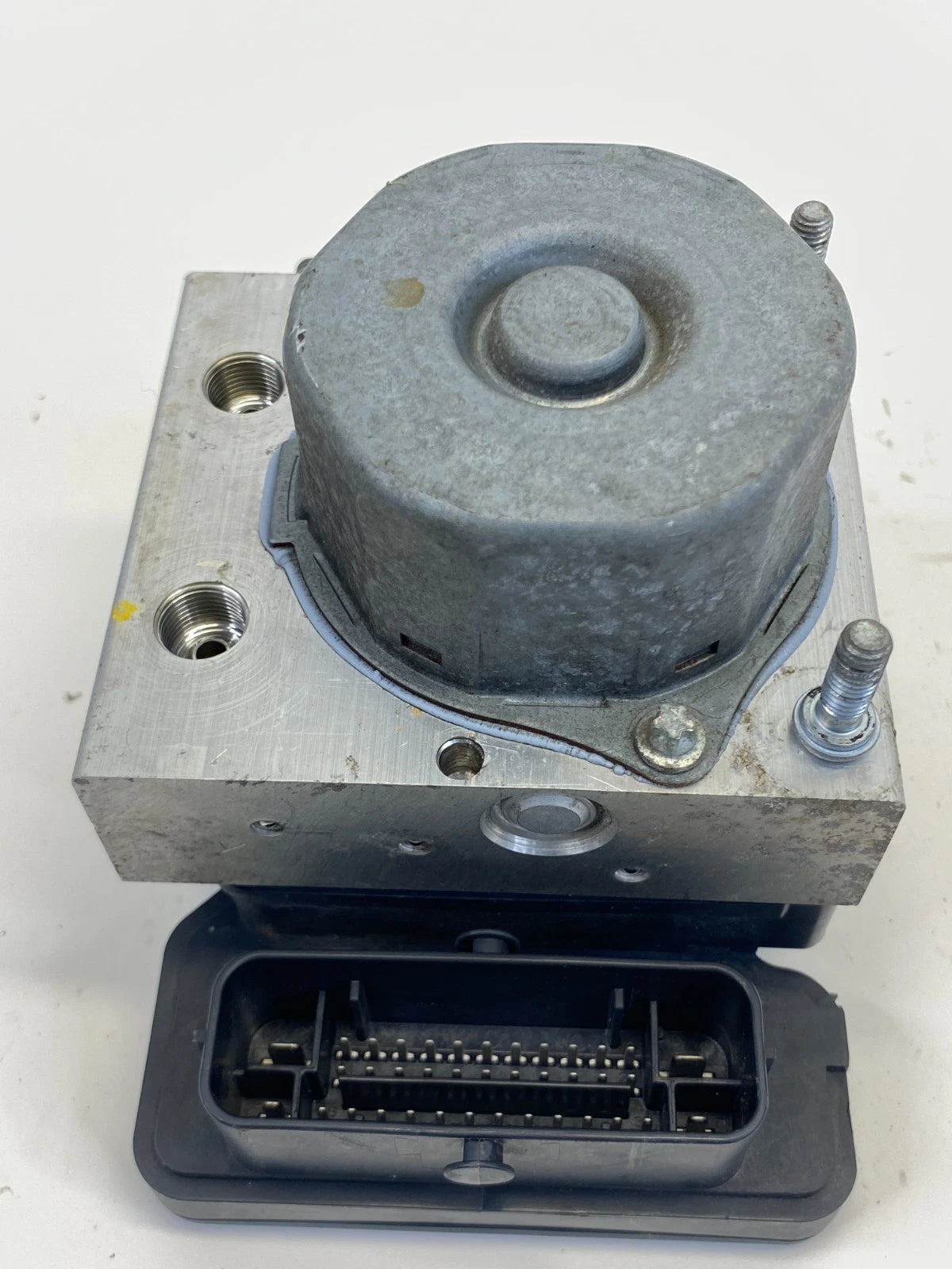2013-2018 NISSAN SENTRA 1.8L ABS ANTI-LOCK BRAKE PUMP CONTROL MODULE 47660-3SG0C
